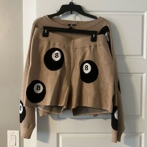 Dressed in Lala, 8 ball set, size XL, only worn a few times. Like new.